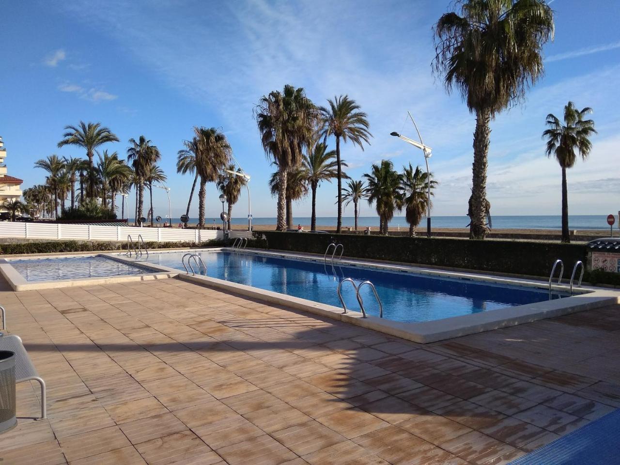 Apartamentos Deluxe Playa Norte Peniscola Bagian luar foto